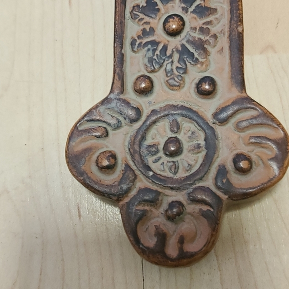 Large wall hanging cross - Picture 12 of 13